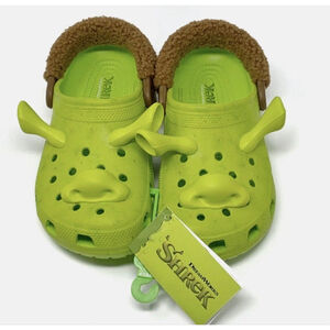Boys Crocs Shrek Classic Clogs Green Brown Size J2 (Little Boy)